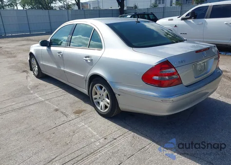 2003 Mercedes-Benz E 320 from USA, damaged, VIN WDBUF65J53A254157